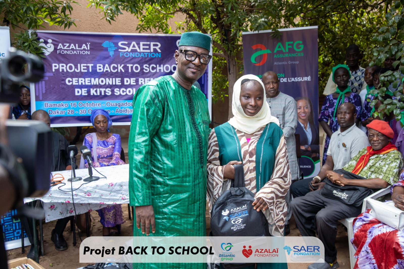 Cérémonie de remise de kits scolaires à 200 élèves brillants issus de Familles modestes.