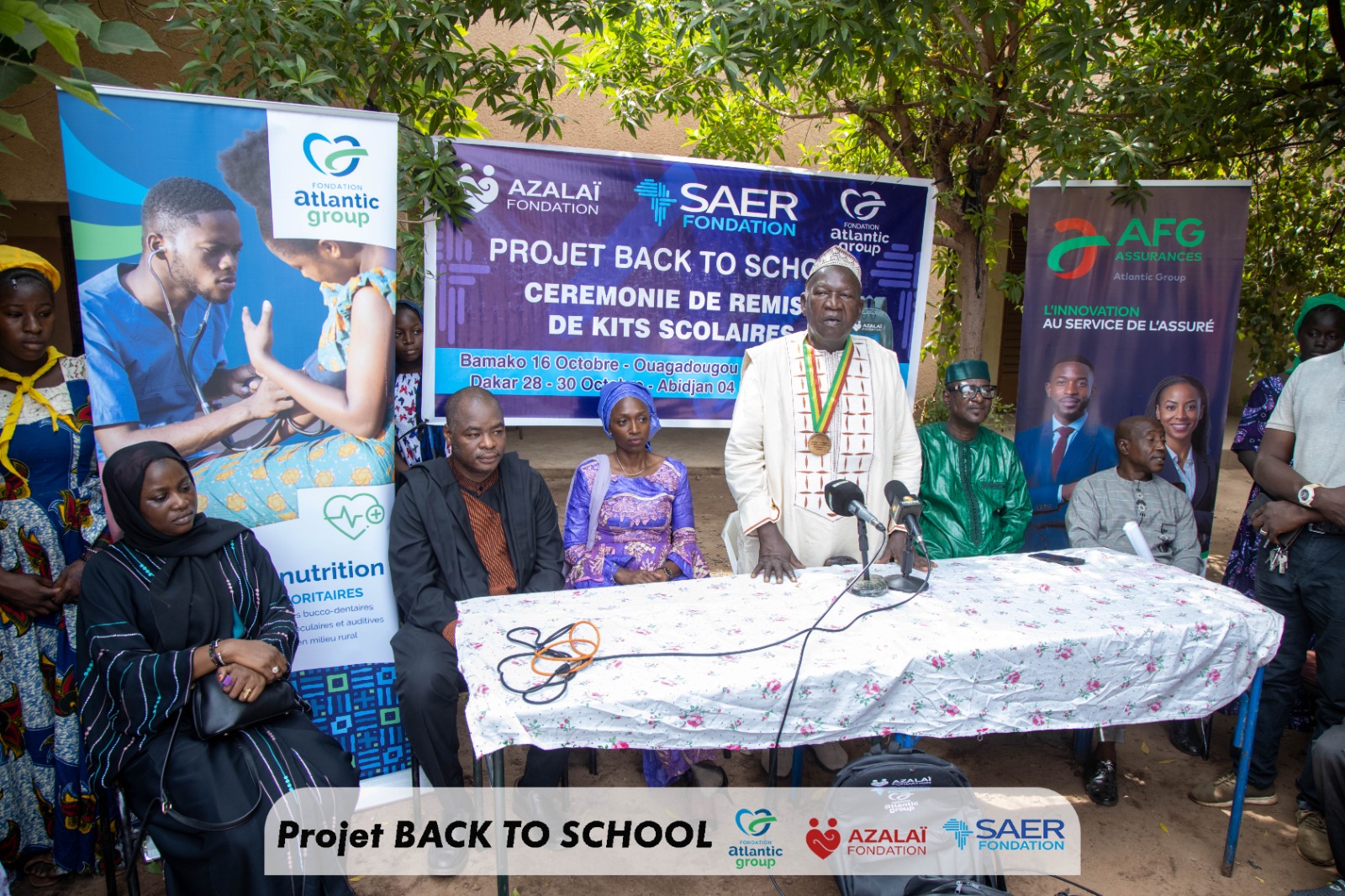 Cérémonie de remise de kits scolaires à 200 élèves brillants issus de Familles modestes.