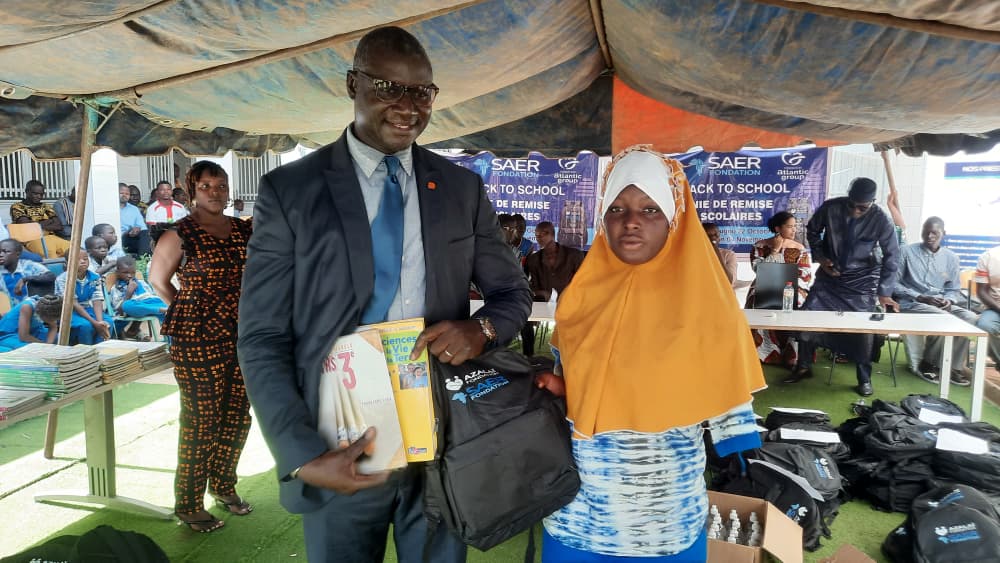 Cérémonie de remise de kits scolaires a l'école " BANGRÉ NOOMA du village de SAG-NIONIOGO